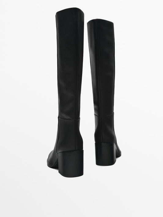 Block heel boots