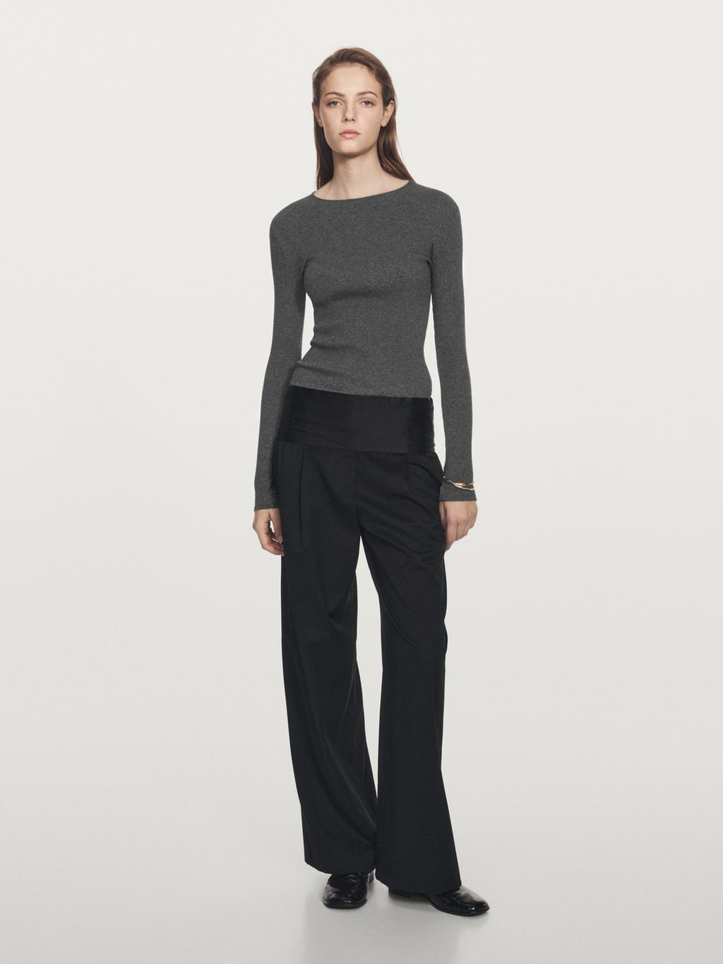 Long sleeve T-shirt with ribbed detail