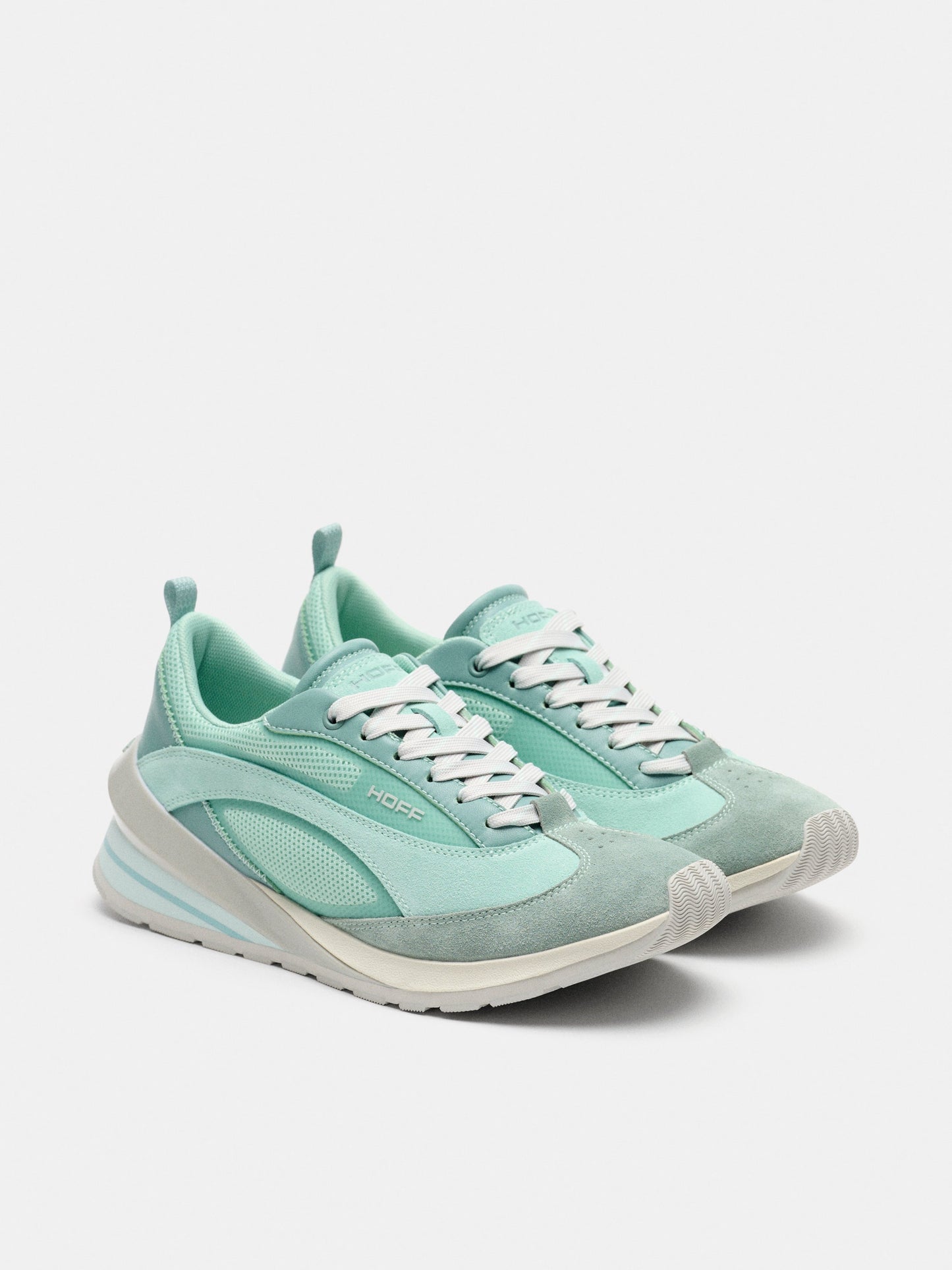 Seven Runner Aquamarine