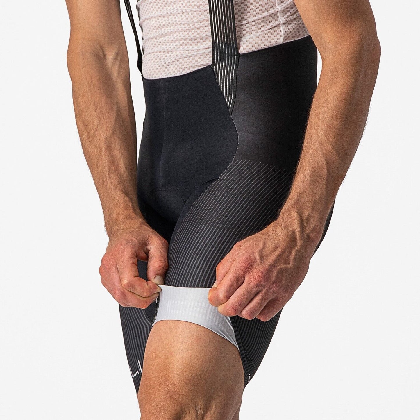 FREE AERO RC PRO Bib Shorts : BLACK/WHITE