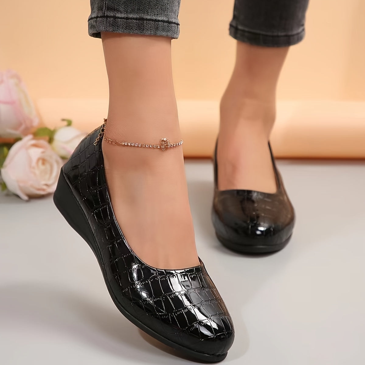 Orthopedic Leather Walking Shoes – Lightweight Anti-Slip Comfort